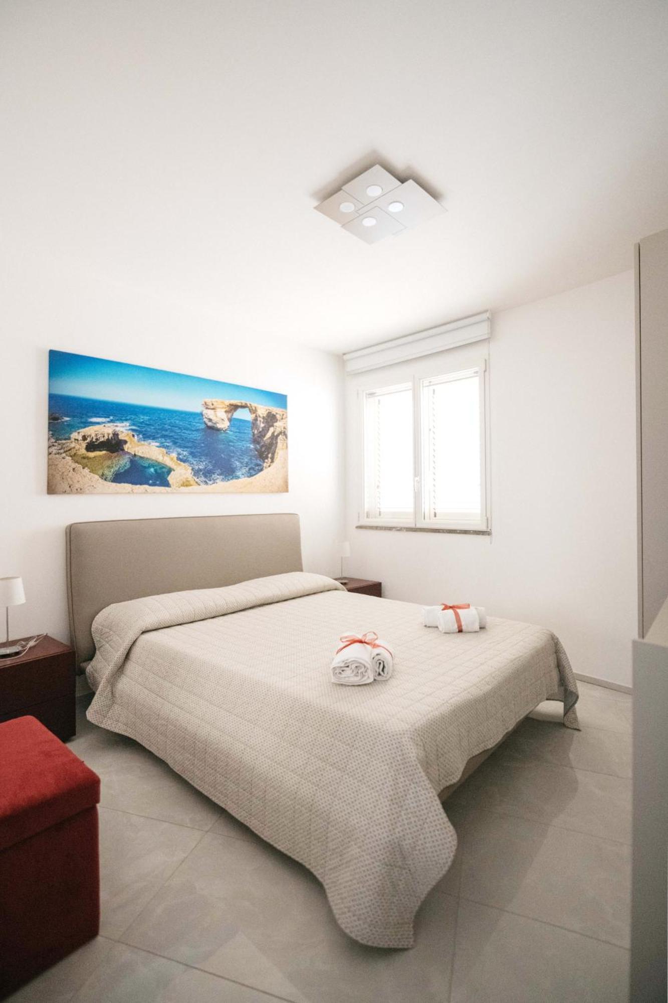 Minerva Luxury Apartment & Tulipan Apartment By Taormina Holidays Екстериор снимка
