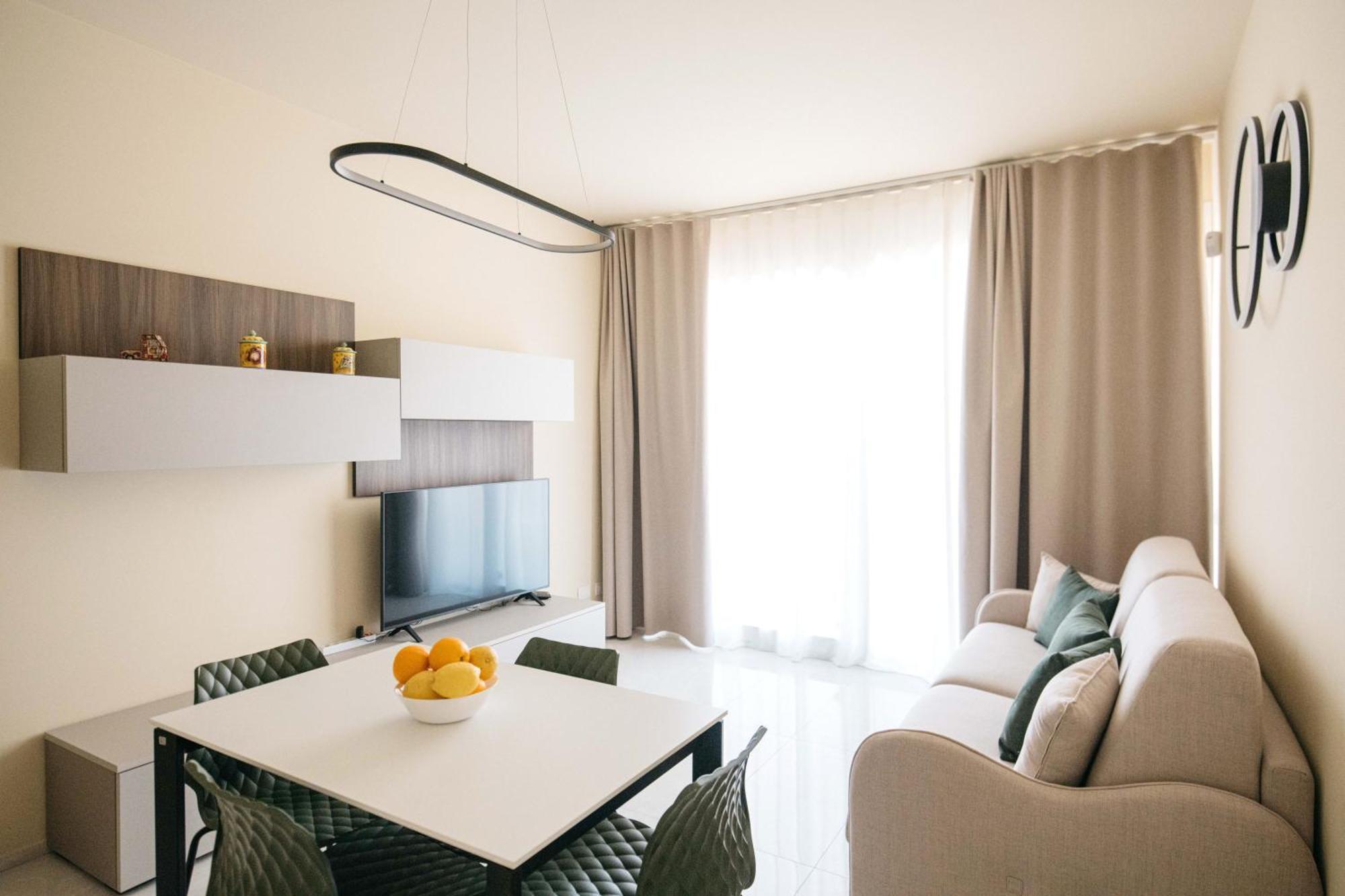 Minerva Luxury Apartment & Tulipan Apartment By Taormina Holidays Екстериор снимка